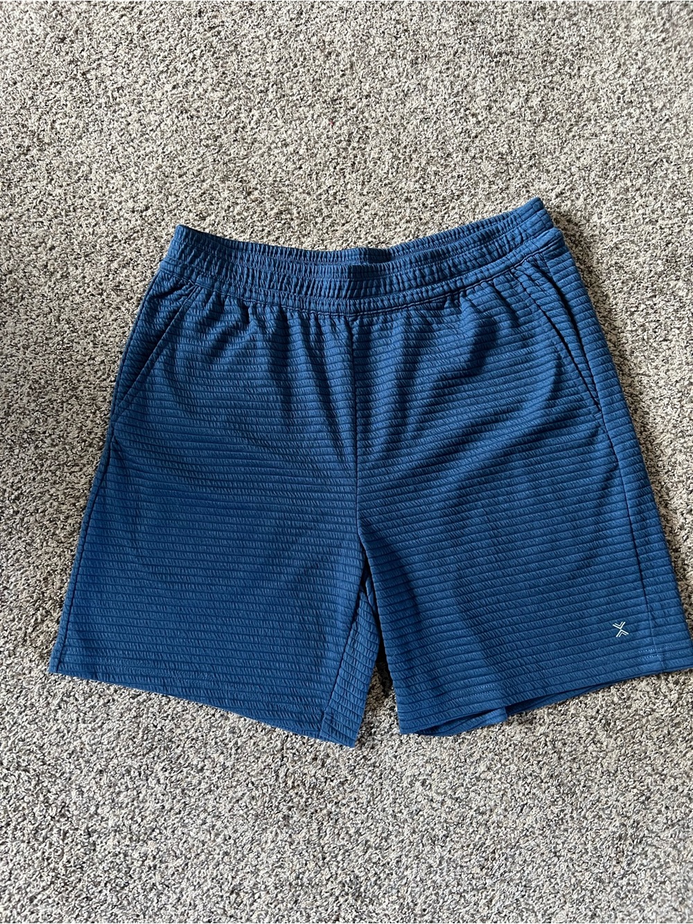 Xersion Men’s Textured Athletic Training Shorts Size M Navy Blue